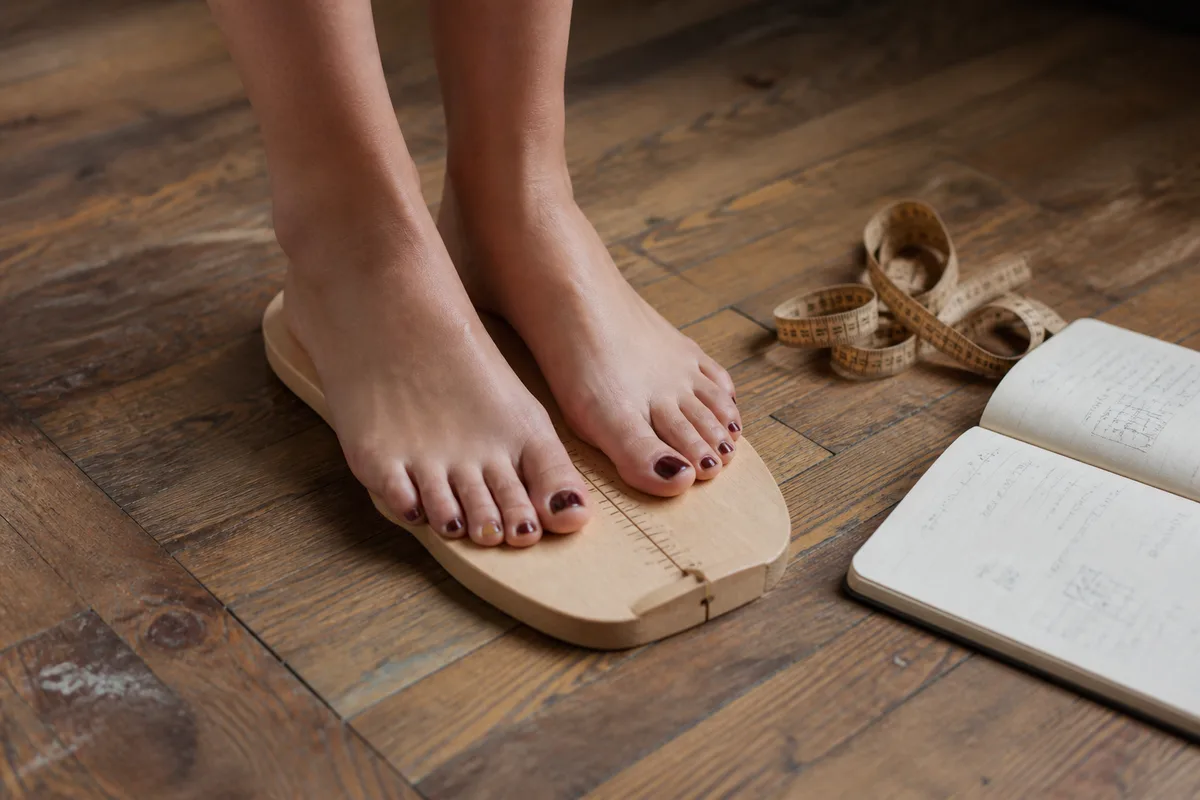 Chaussures sur mesures femme : pieds larges et sensibles